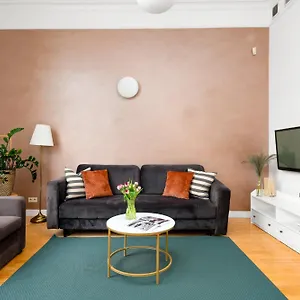 Golden Market Square - 3rooms, 90m2 Of Comfort & Quiet - As R502 Breslau